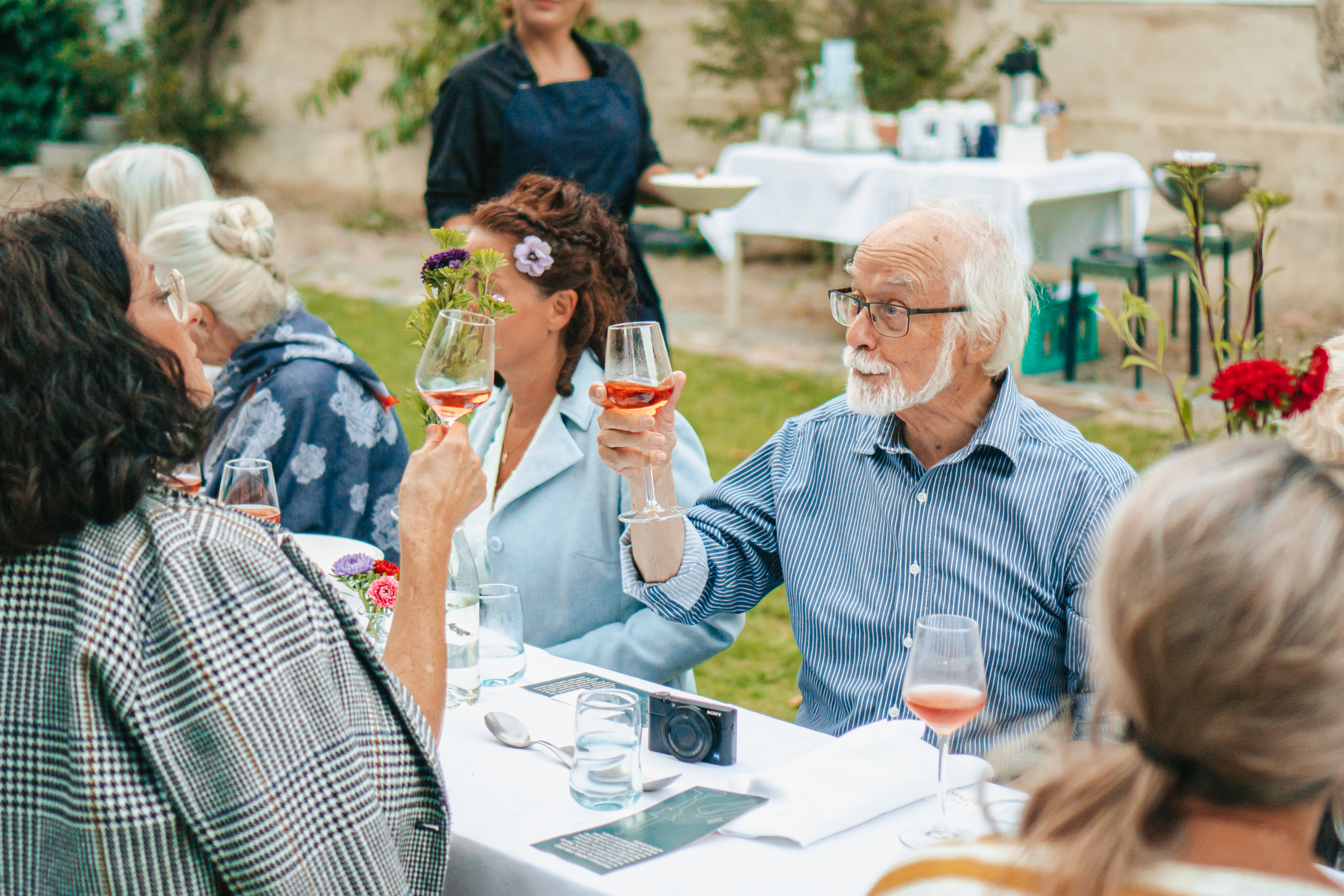 Theis Vine er ny vinpartner